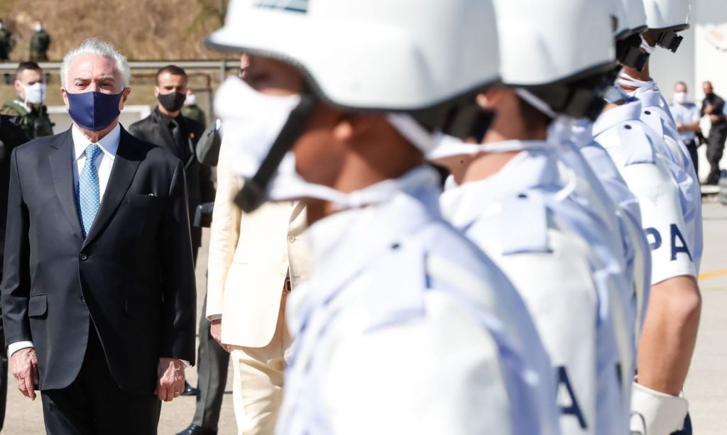 Temer encontra primeiro-ministro interino do Líbano