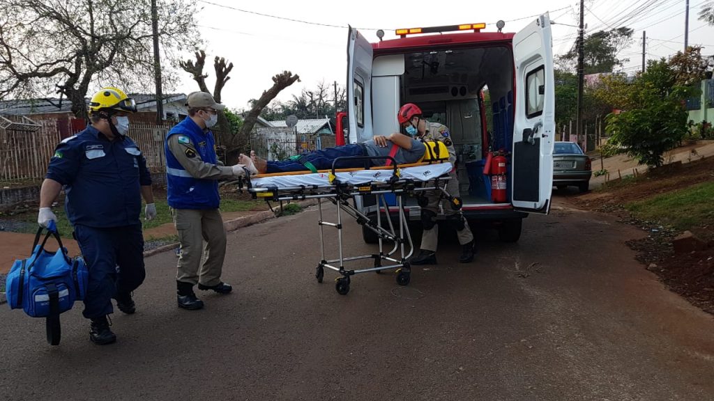 Jovem fica ferido ao sofrer queda de bicicleta no Bairro Brasília