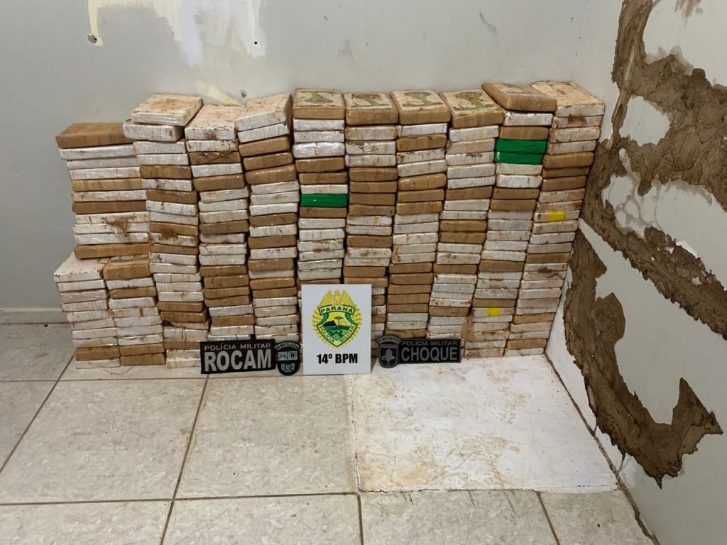 Apreensão de cocaína feita nesta tarde por equipes do 5º CRPM totalizou 250 quilos; veja o vídeo
