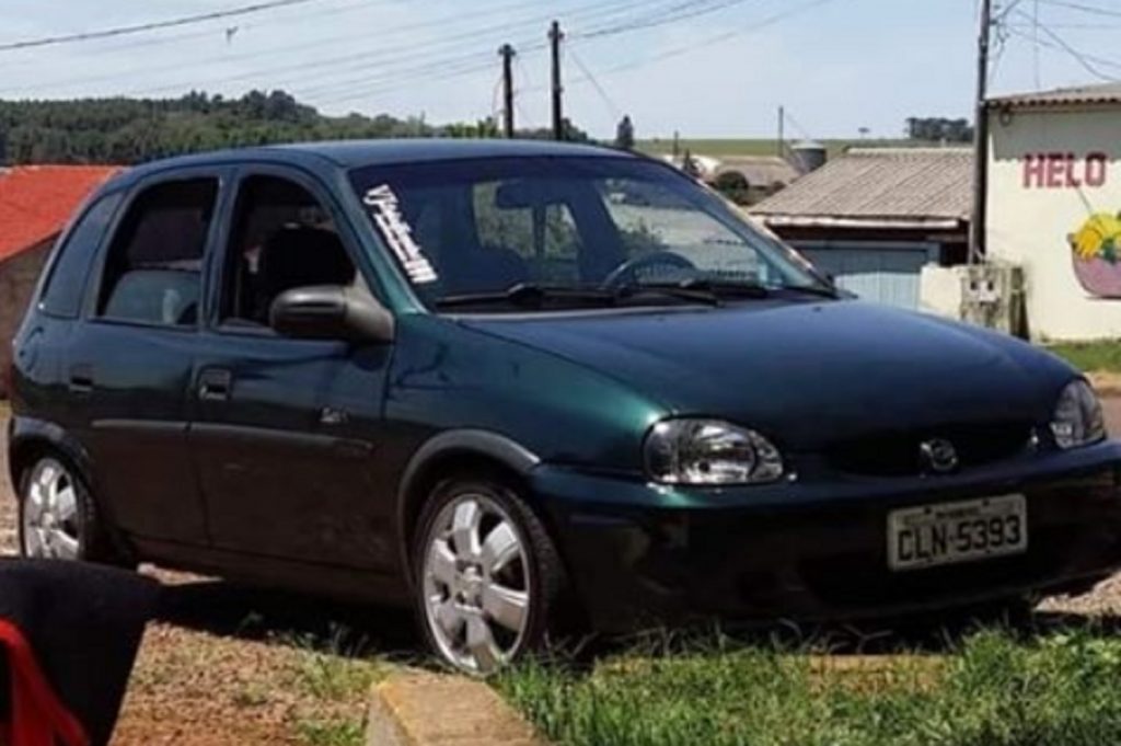 Corsa foi furtado na Rua Belém, no Bairro Cancelli