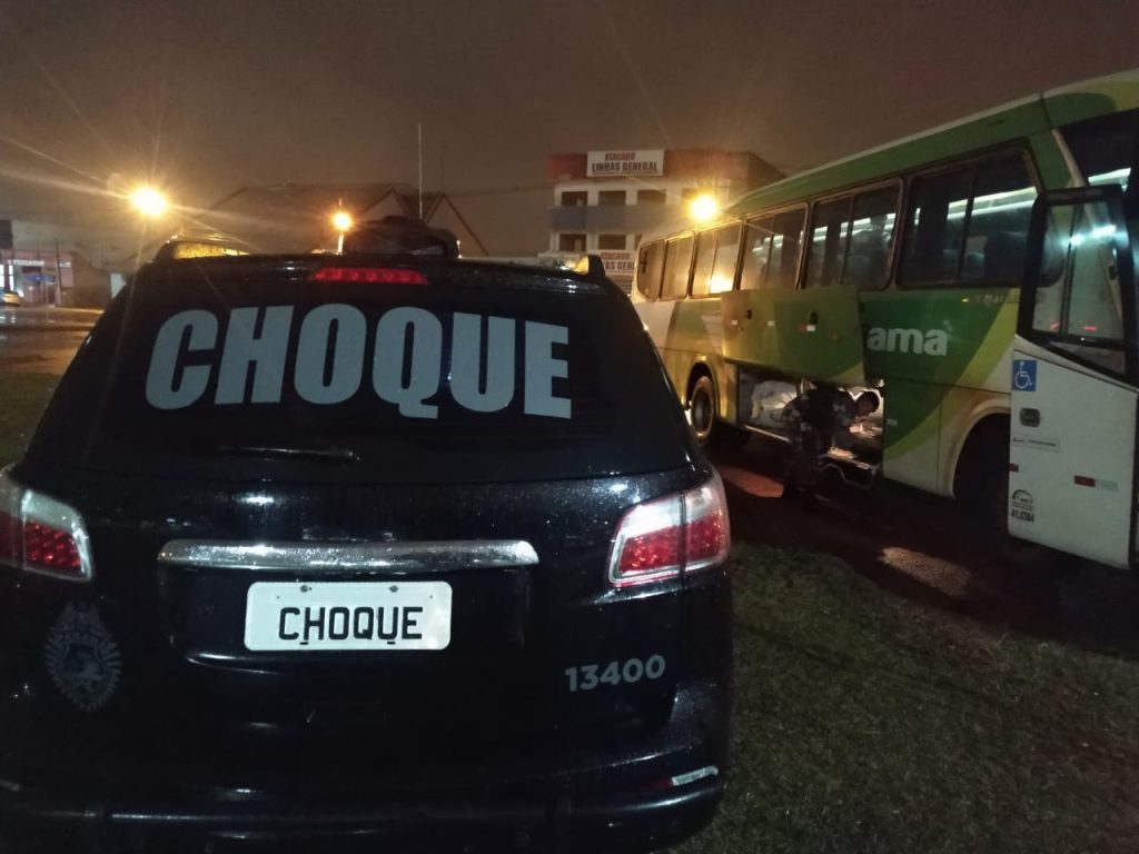 Pelotão de Choque realiza ação na rodoviária de Cascavel