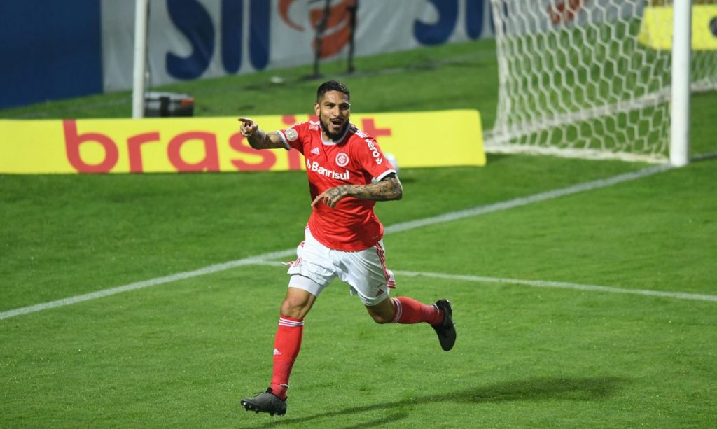 Lesão pausa melhor fase de Guerrero por um clube brasileiro