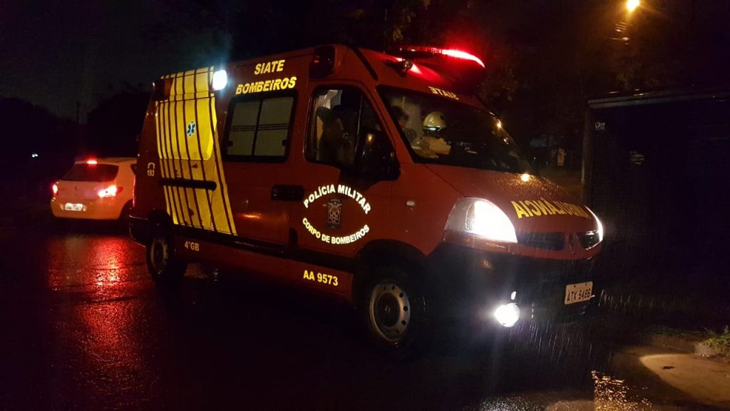 Siate socorre motociclista envolvido em batida de trânsito no Claudete