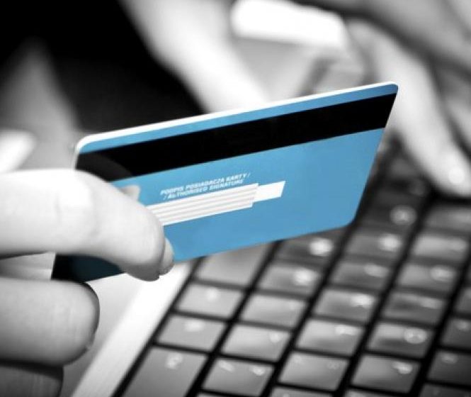 Itaucard terá que indenizar cliente que ficou negativado por mais de dois anos devido a cartão que não pediu