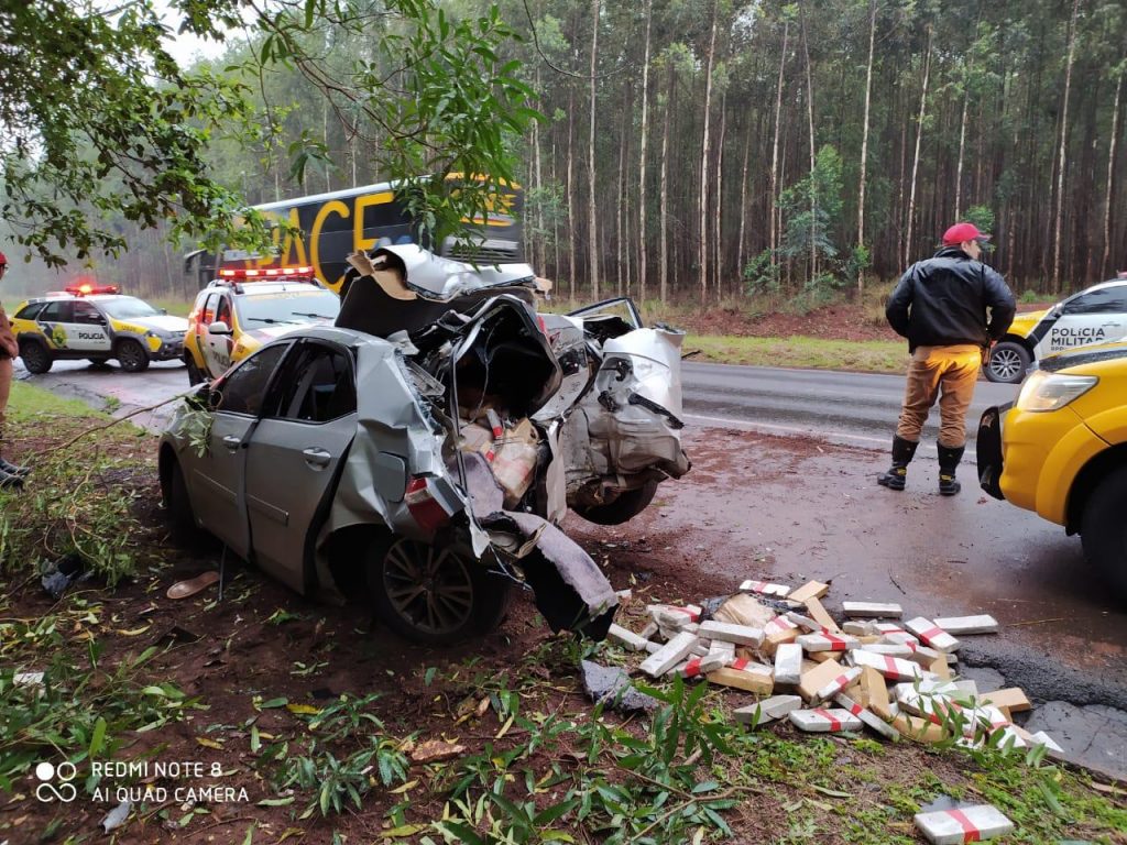 PRE apreende carro com 367 kg de maconha na PR-323, em Perobal
