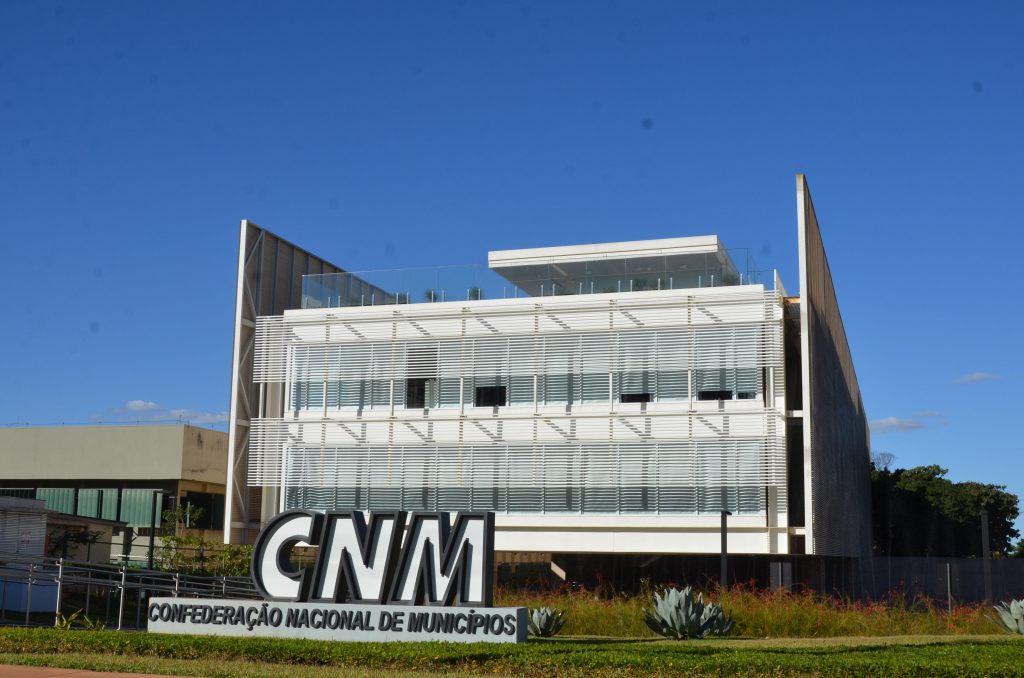 CNM defende maior distribuição de receitas aos municípios