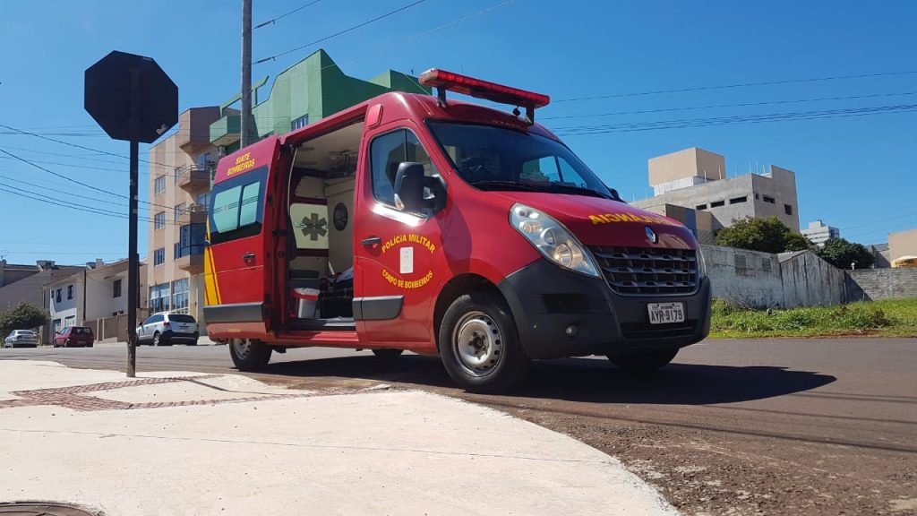 Idoso de 86 anos fica ferido ao sofrer queda