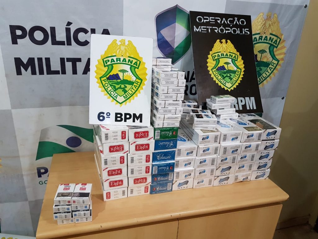 Idoso é flagrado com máquinas caça níquel e cigarros contrabandeados no Santa Cruz
