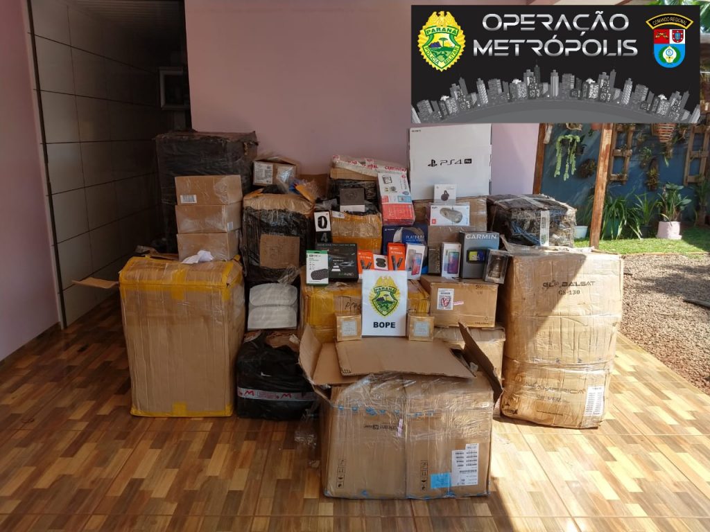 RONE apreende 26 volumes com eletro-eletrônicos em residência de Guaíra