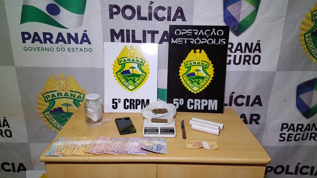 Dois são detidos com entorpecente e dinheiro em ação no Bairro Floresta