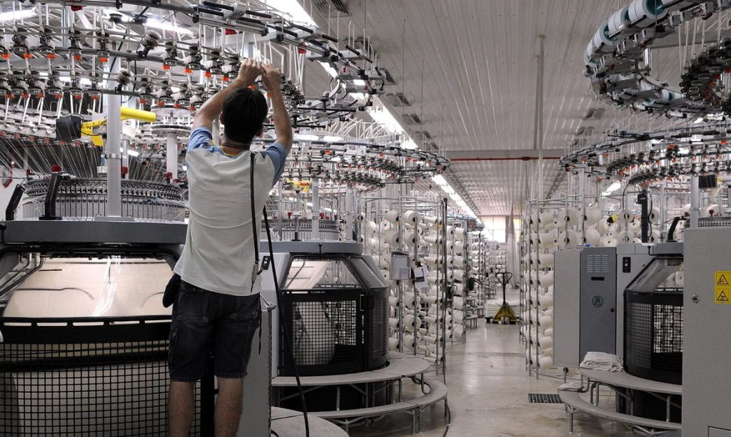 Audiência pública discute soluções para o futuro da indústria e do comércio no Paraná