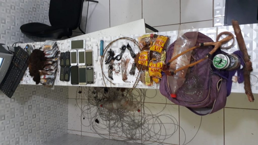 Ação integrada impede entrada de celulares, fios de ouro e cabos de aço na PEC