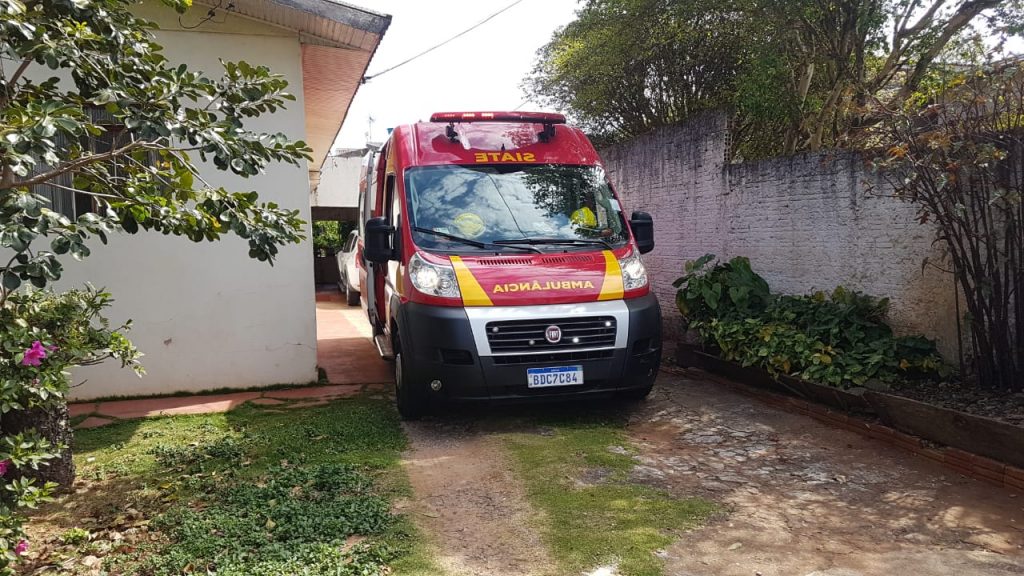 Idoso de 76 anos é socorrido pelo Siate no Bairro Maria Luíza Idoso de 76 anos é socorrido pelo Siate no Bairro Maria Luíza