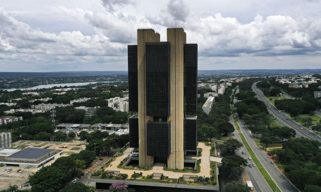 Começa hoje a semana de educação financeira do Banco Central