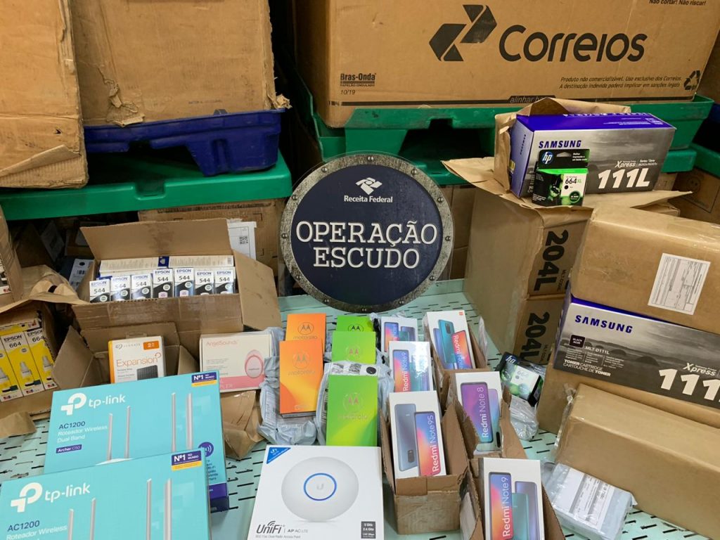 Receita Federal apreende mais de R$ 1,2 milhão em mercadorias remetidas ilegalmente pela via postal