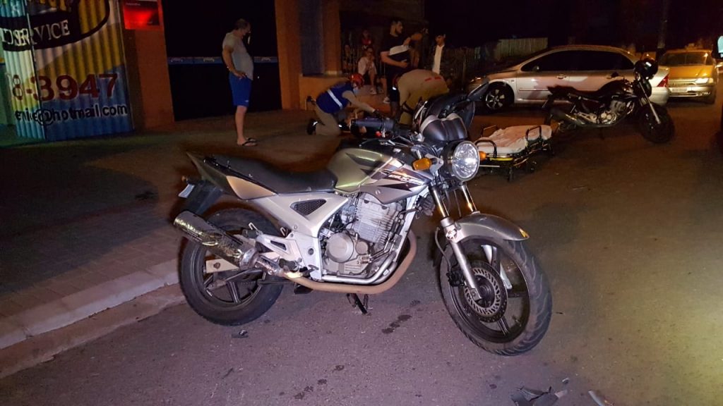 Jovem de 20 anos fica ferido em acidente no São Cristóvão