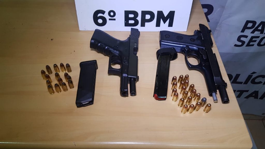 Homens se ameaçam com armas em academia e confusão termina na Delegacia