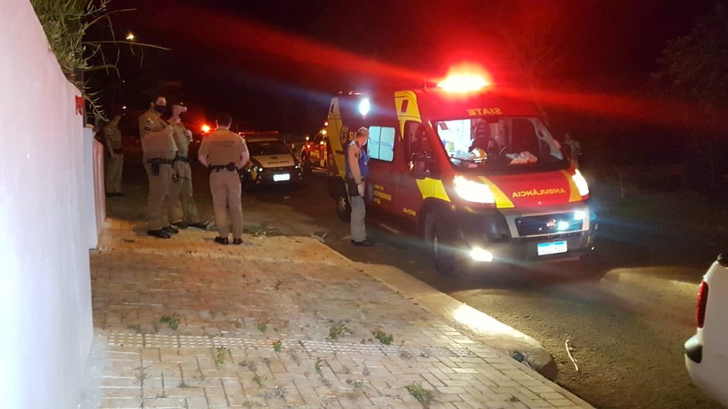 Homem é baleado no tórax e fica em estado grave no Bairro Periolo