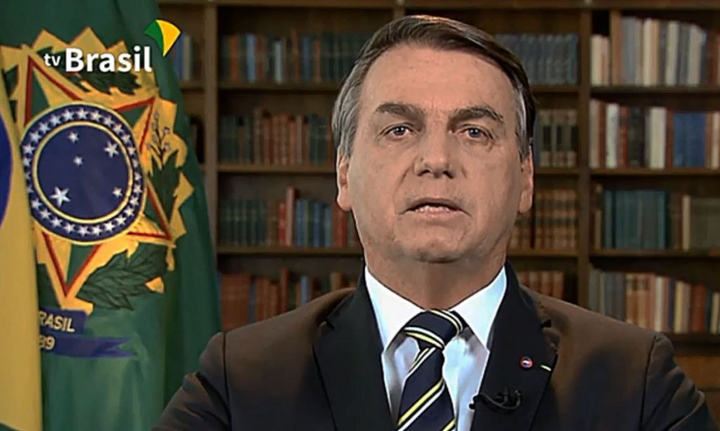Bolsonaro inaugura obra de adutora em Pernambuco