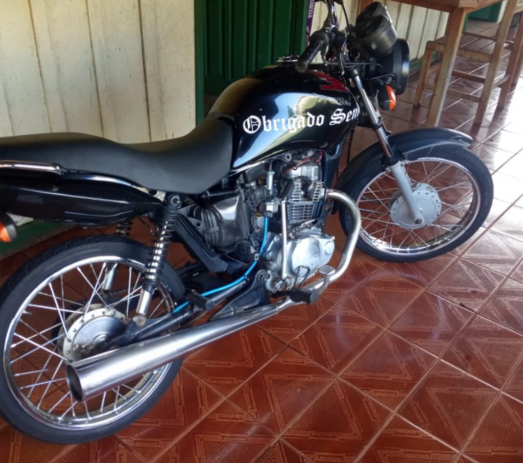 Motocicleta Honda CG 125 Fan foi furtada no Bairro Brasmadeira