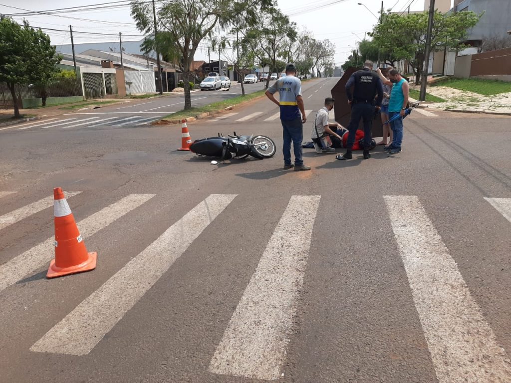 Mulher de 28 anos se fere em acidente no Bairro Pacaembu