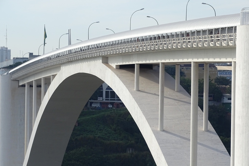 Imagem referente a Governo Paraguaio anuncia reabertura total da Ponte da Amizade