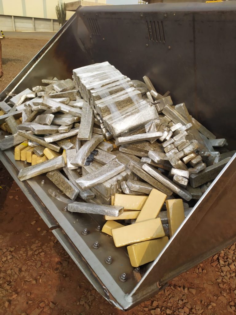 Denarc incinera aproximadamente três mil quilos de drogas