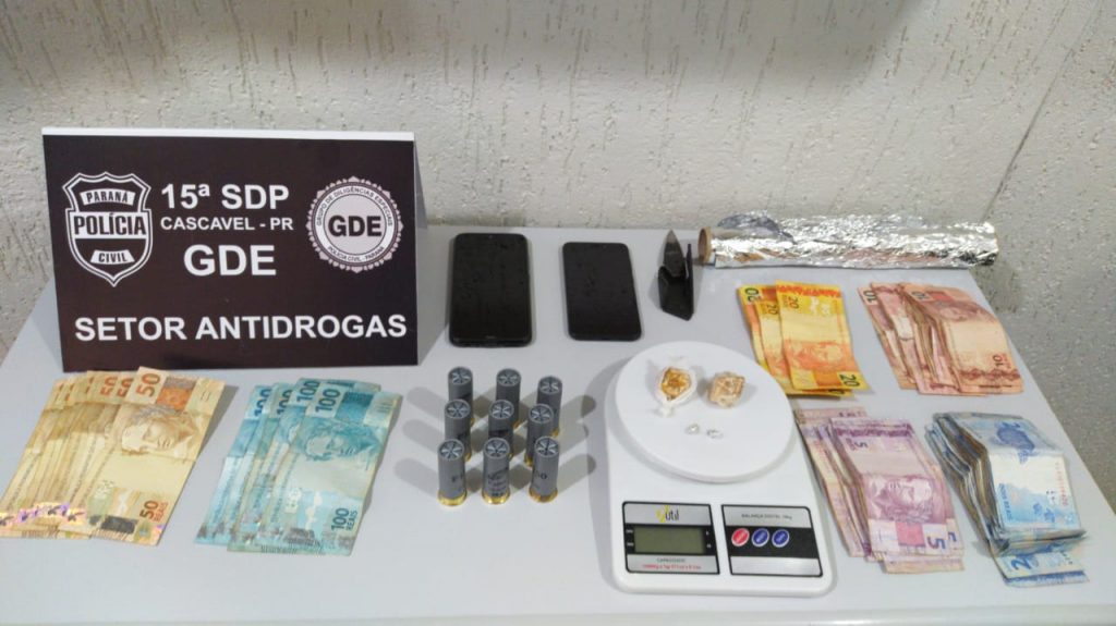 Vendendo entorpecentes, homem é detido pela Polícia Civil no Bairro Santa Cruz