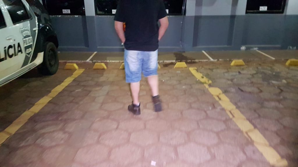 Motorista se recusa a fazer teste do bafômetro e acaba detido
