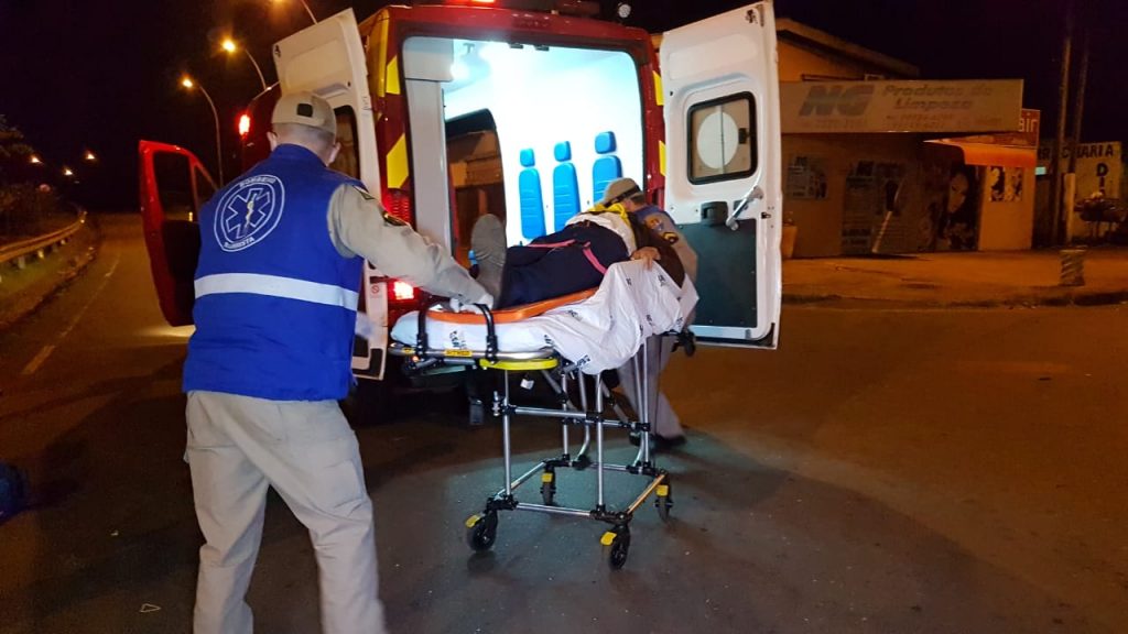 Ciclista é atingido por carro no Bairro São Cristóvão