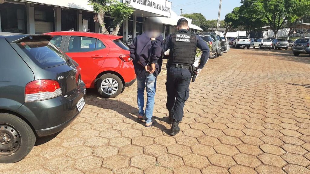 Acusado de estupro chantageava vítima para que ela não falasse sobre violência à mãe