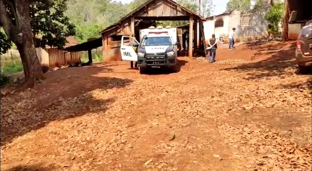 Corpo de criança que morreu queimada em Jataizinho é liberado após pedido do pai na Justiça