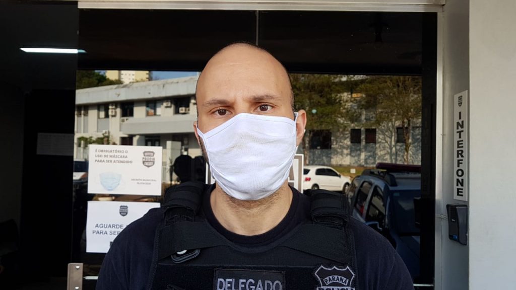 Durante investigação de crime de homicídio, Polícia Civil realiza detenção e apreende revólver com munições Durante investigação de crime de homicídio, Polícia Civil realiza detenção e apreende revólver com munições