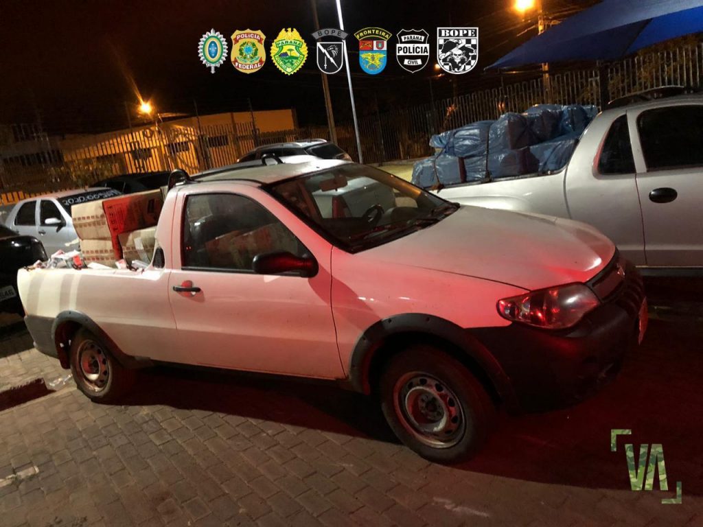 Dois carros carregados com cigarros paraguaios são apreendidos em Guaíra