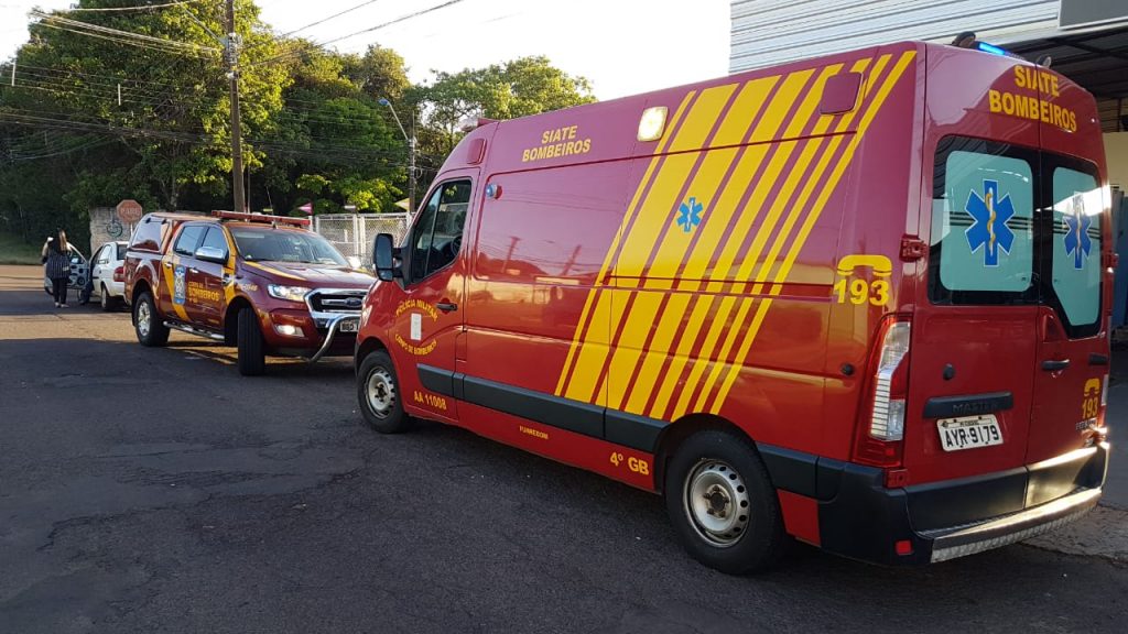 Homem sofre queimadura com água de radiador