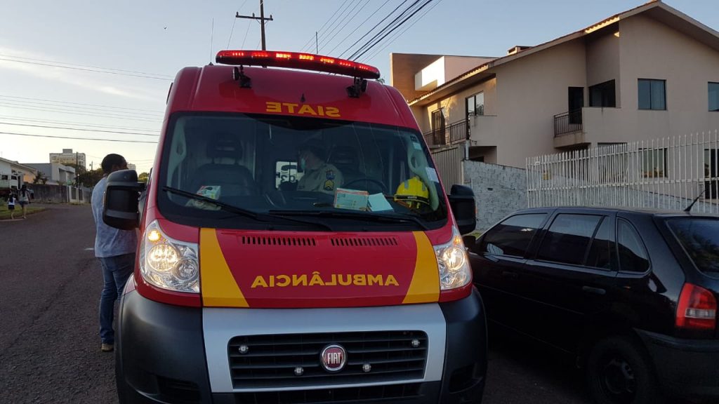 Criança de 9 anos tem graves ferimentos na mão em acidente