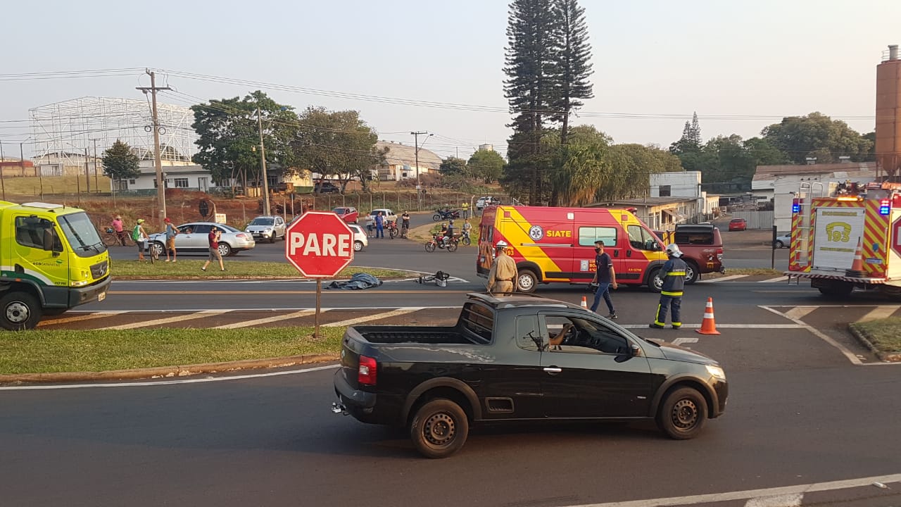 Ciclista morre atropelado por carreta na BR-277