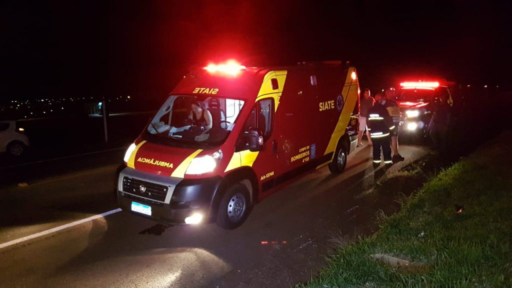 Ciclistas são atropeladas por carro na PR-486