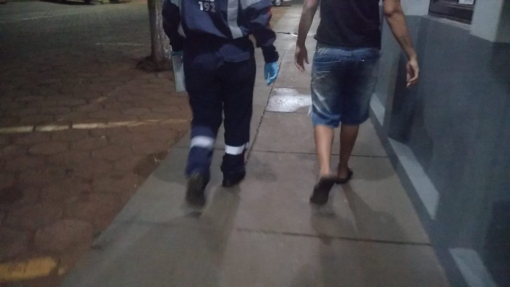 Mulher passa mal e precisa ser socorrida pelo Samu na Delegacia