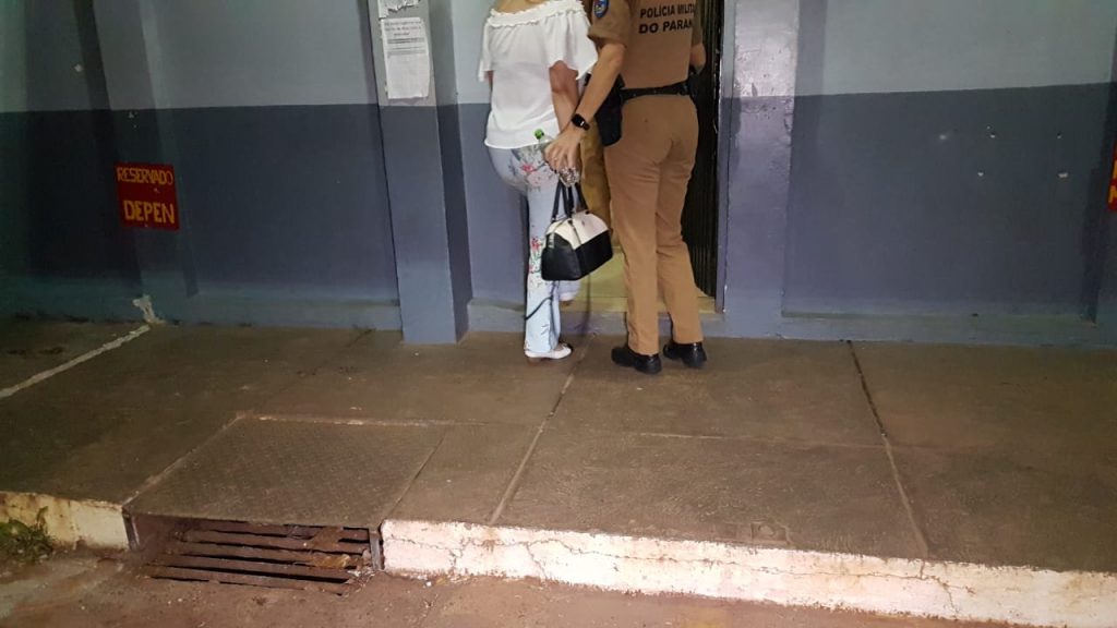 Após confusão no Centro, ex-casal é levado à Delegacia