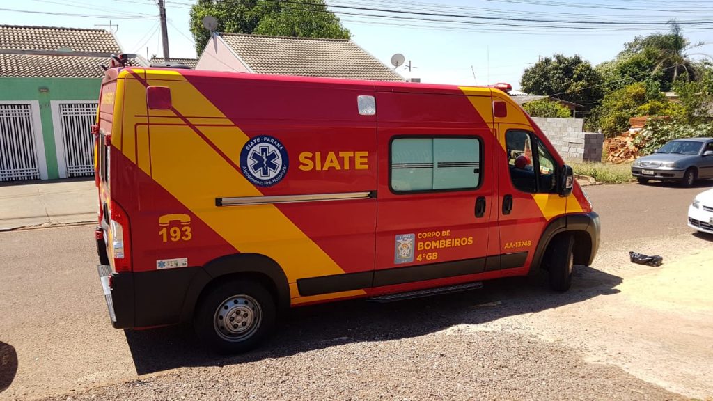 Motociclista fica ferido em colisão com carro no Cataratas