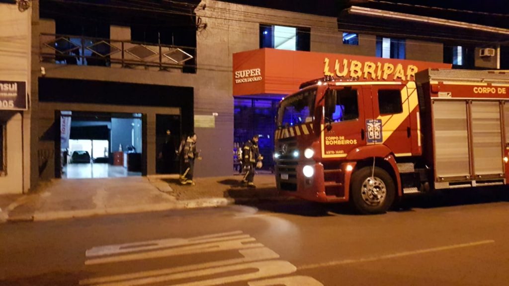 Vazamento de gás mobiliza Bombeiros em imóvel na Avenida Piquiri