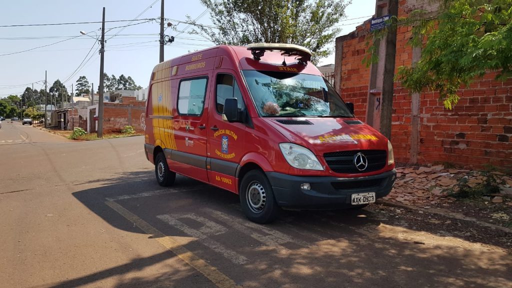 Corpo de Bombeiros é chamado para atender vítima de queda de mesmo nível na Vila Tolentino