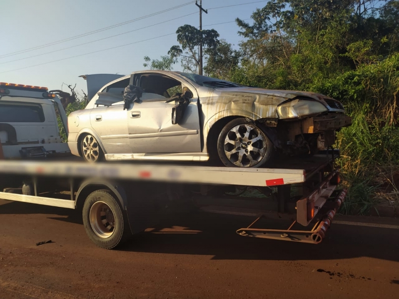 Astra capota em estrada que liga Toledo a Concórdia do Oeste