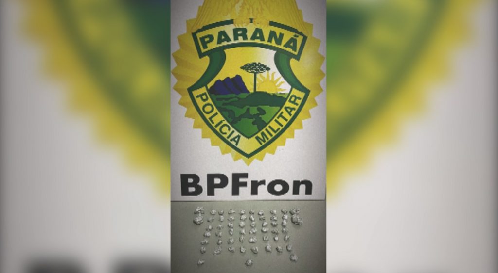 BPFron apreende 55 pedras de crack em Guaíra