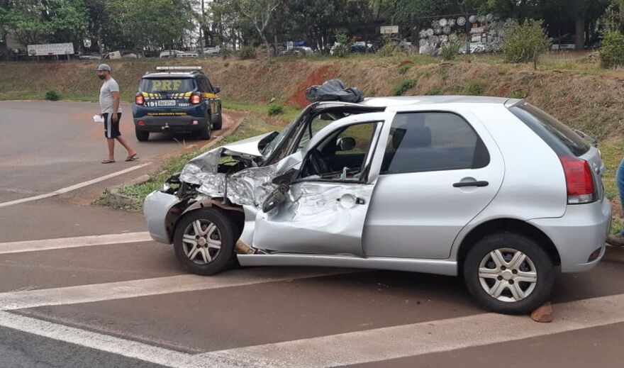 Motorista fica em estado grave ao ter veículo atingido por caminhão na BR-369