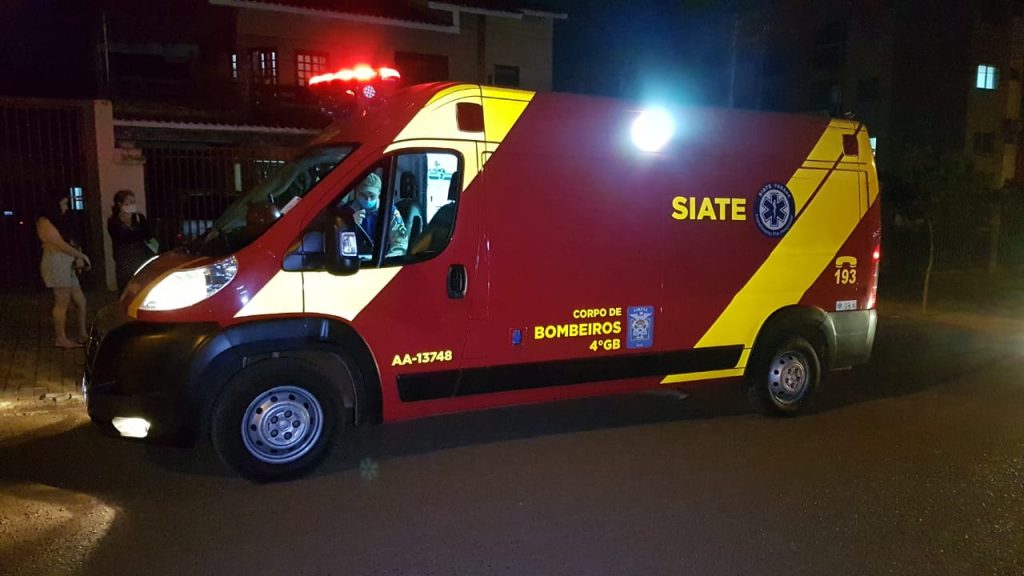 Idoso é socorrido ao sofrer queda no Bairro São Cristóvão