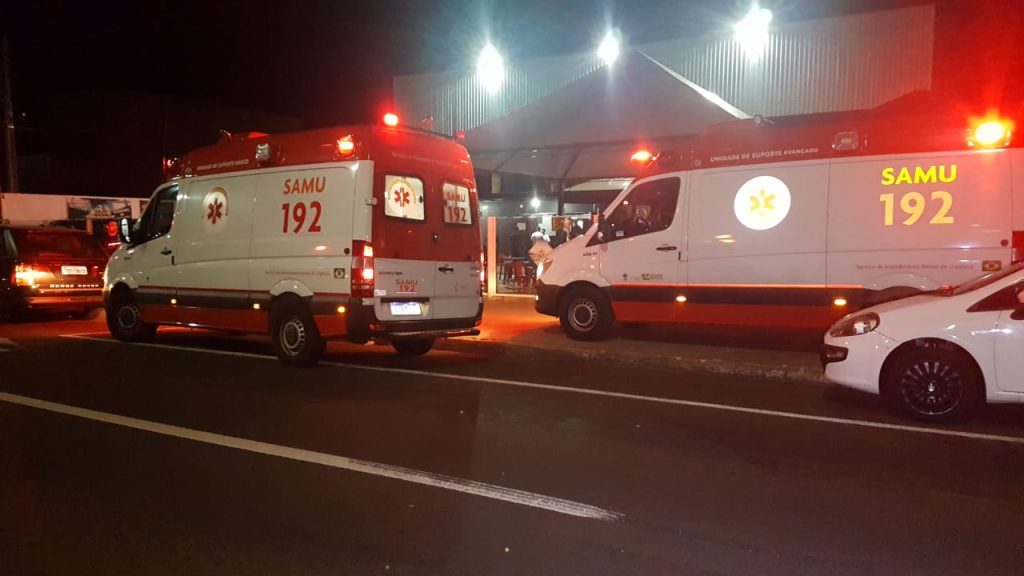 Jovem de 25 anos passa mal e é socorrida pelo Samu na Avenida Tancredo Neves
