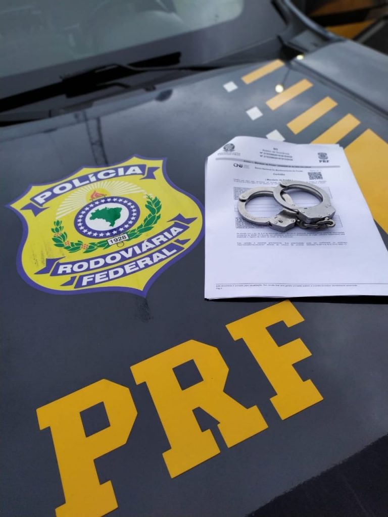 Procurado de Cascavel é detido pela PRF na BR-101 em Joinville