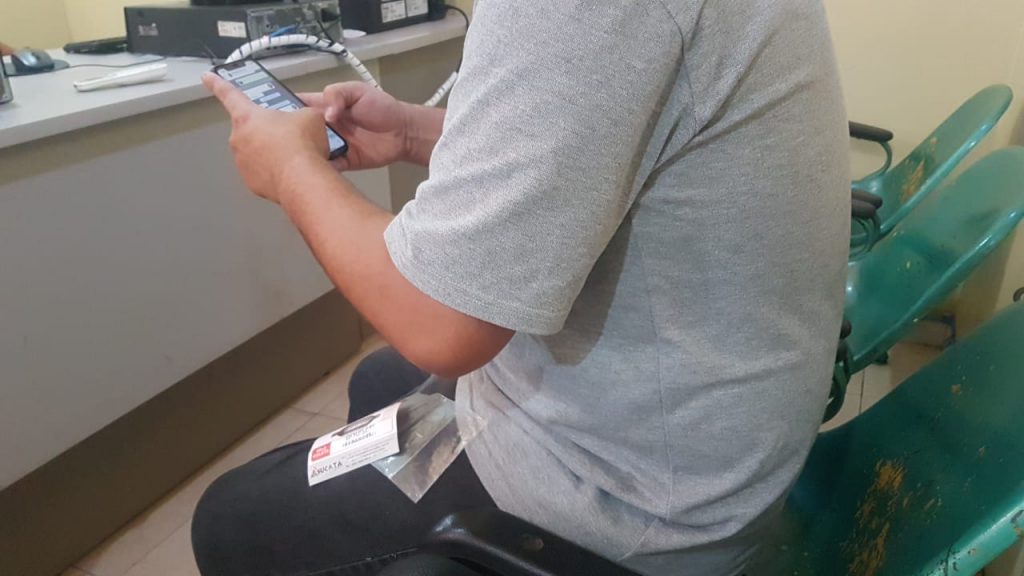 Vítima de roubo no Periolo relata tensão durante crime; caminhonete e celular são recuperados graças a rastreadores